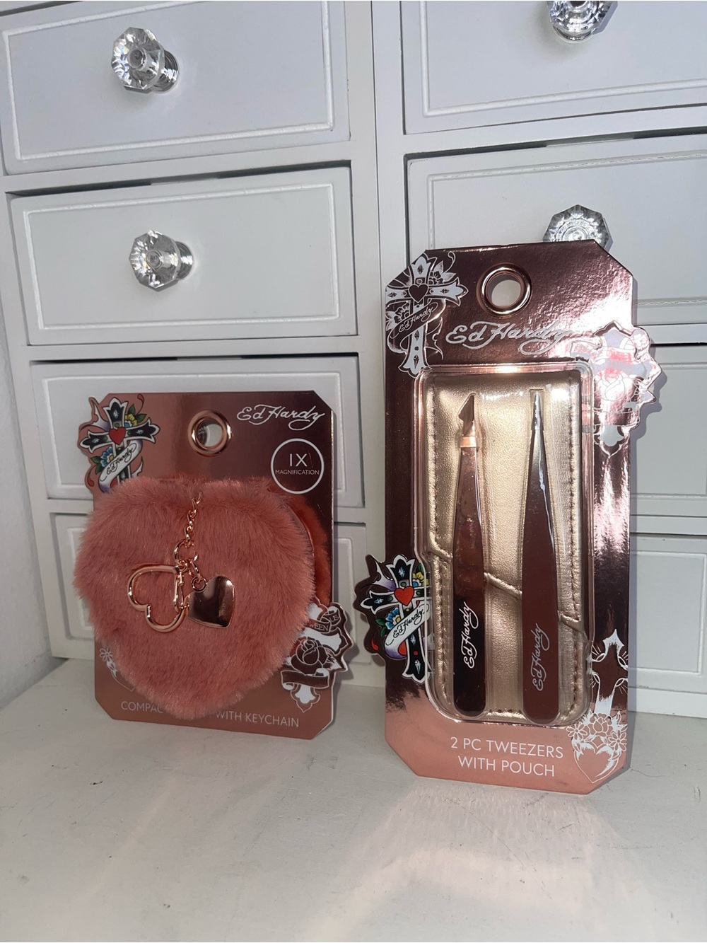 NWT Ed Hardy Women's Rose Gold Tweezers Set & Pink Heart Mirror Keychain Duo
